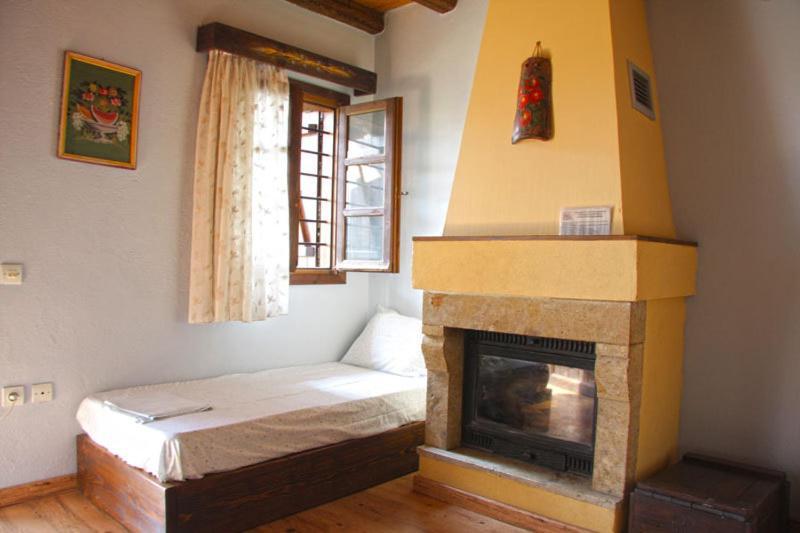 Hotel To Xani Palaios Panteleimonas Habitación foto