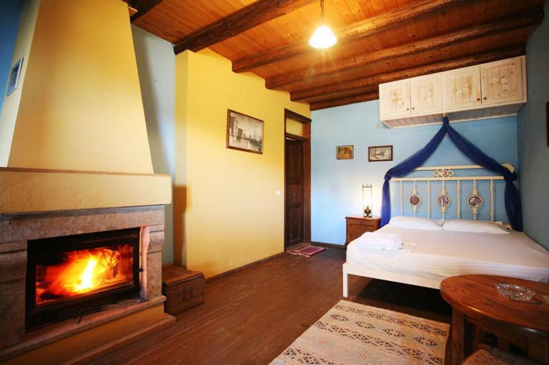 Hotel To Xani Palaios Panteleimonas Habitación foto